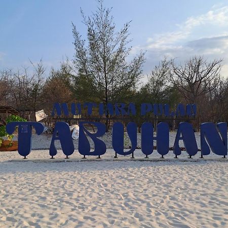 Tropical Paradiso Homestay Banyuwangi  Bagian luar foto