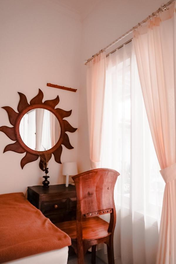 Tropical Paradiso Homestay Banyuwangi  Bagian luar foto